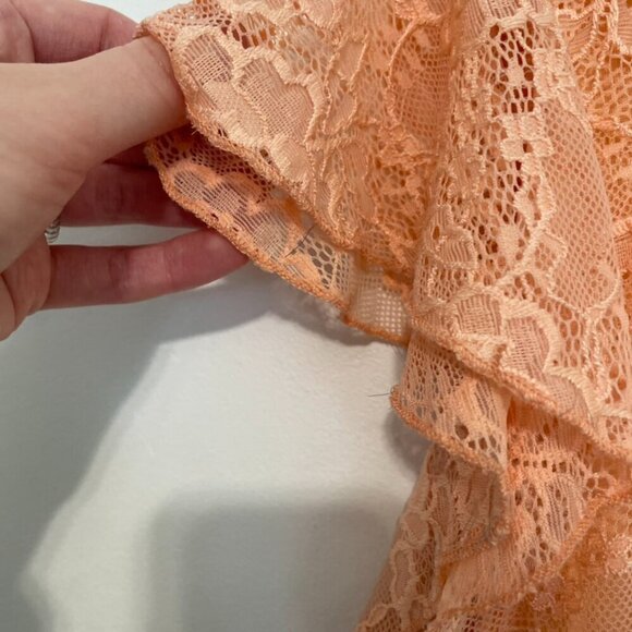 TORRID 3 Plus Size Super Soft V-Neck Lace Bodice Tiered Babydoll Top Peach Boho - Picture 15 of 16